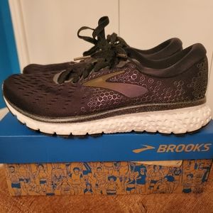 Brooks Glycerin 17 Women's Running Sneakers